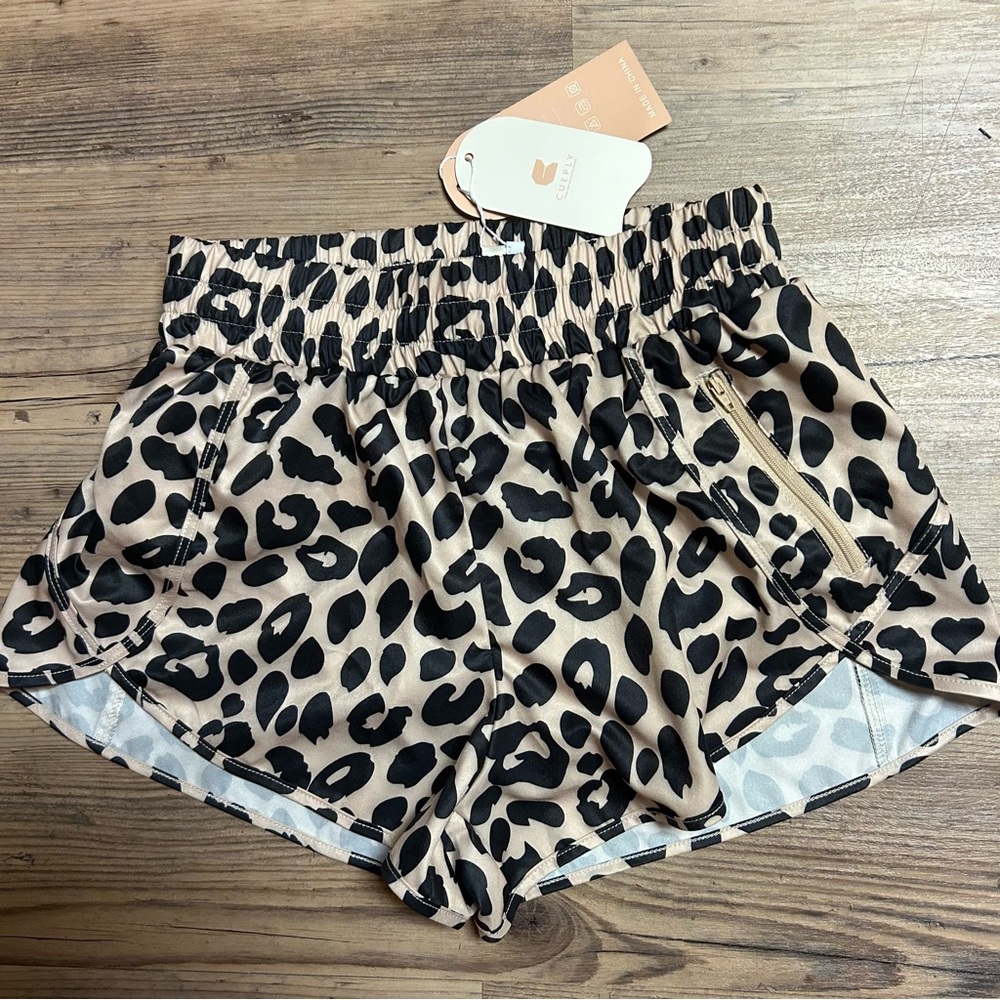 Cueply Women's Running Shorts High Waisted Athletic shorts Small leopard print - Picture 2 of 7